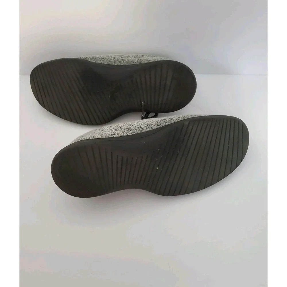 Allbirds Merino Wool Running Shoe Sneakers Light Heather Gray Black Soles Size 9 - Picture 6 of 6